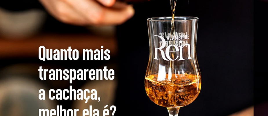 Quanto mais transparente a cachaça, melhor ela é?